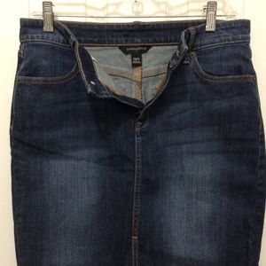 Banana Republic Denim Skirt With front slit